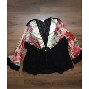 Spencer Alexis silk kimono sleeve blouse with lace